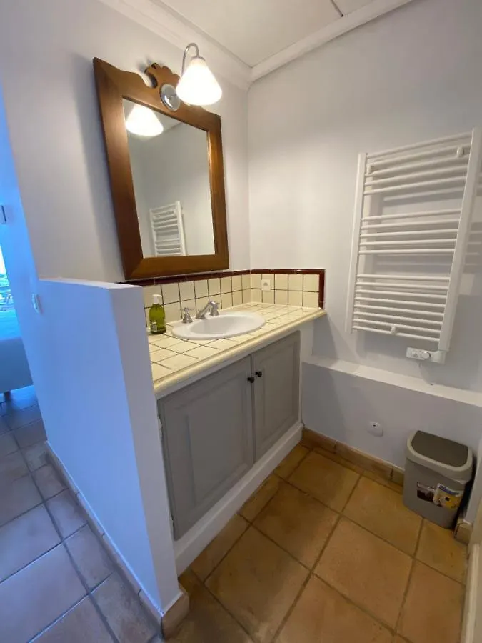 Les Restanques, Bastides Vue Golfe Saint Tropez Apartment Grimaud 0*,