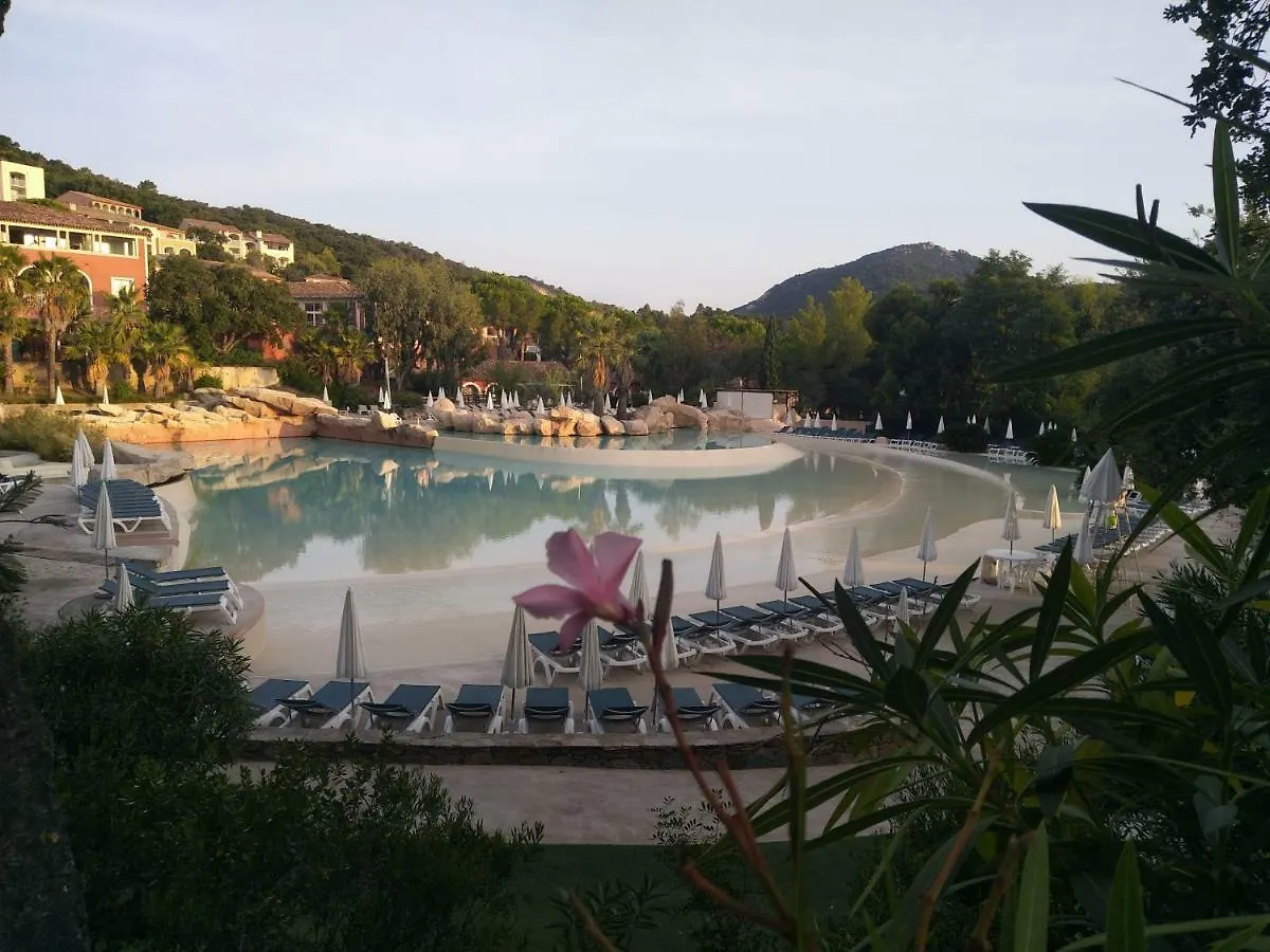Les Restanques, Bastides Vue Golfe Saint Tropez Apartment Grimaud 0*,